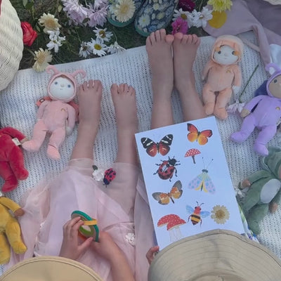 Dinky Dinkums Backyard Buddies - Betty Butterfly video